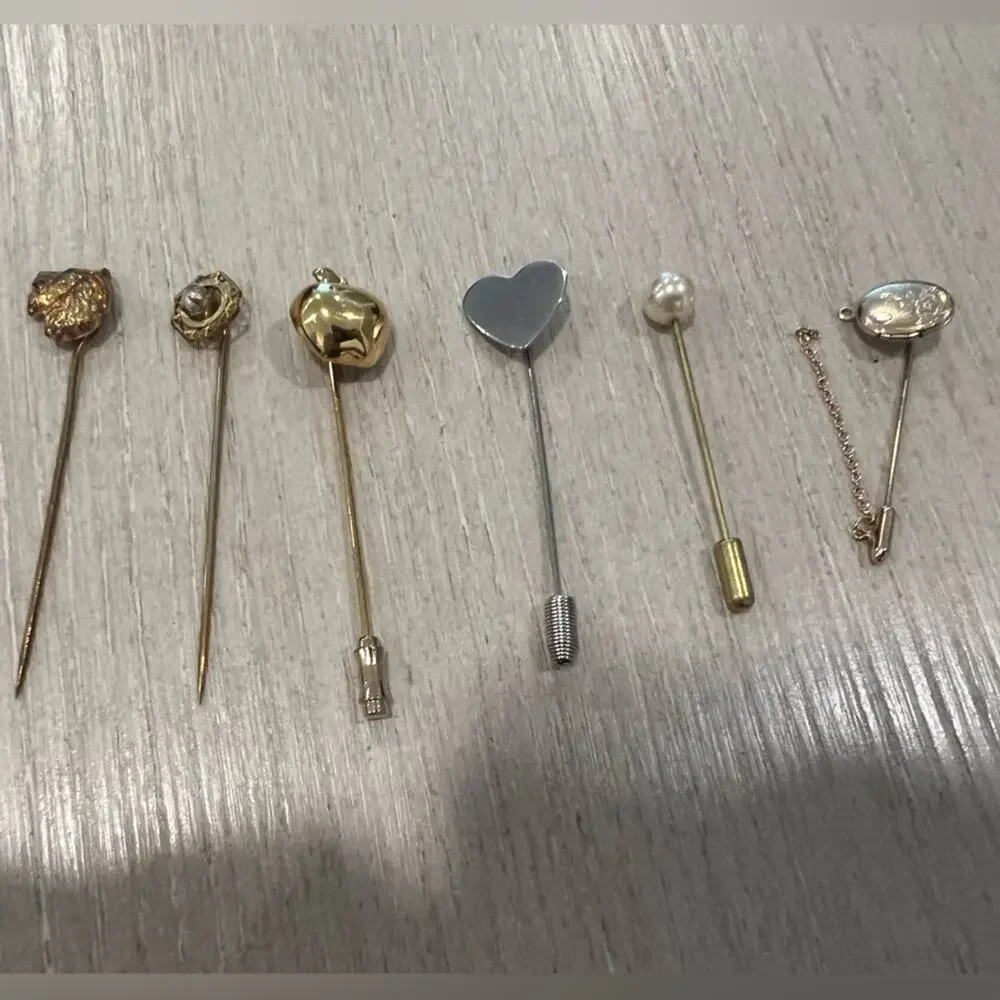 Vintage hat pin set